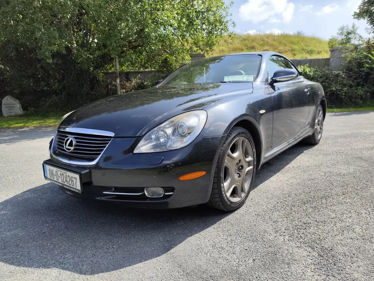 Lexus SC430 - Image 1