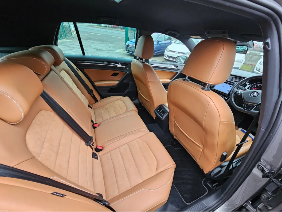 Volkswagen Golf ( 142 REG SPECIAL TAN LEATHER HEAT - Image 4