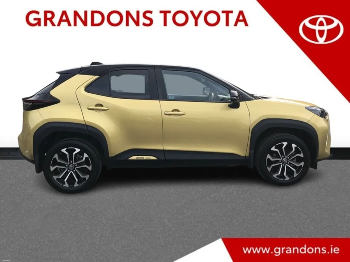Toyota Yaris Cross LUNA SPORT - GRANDONS - Image 3