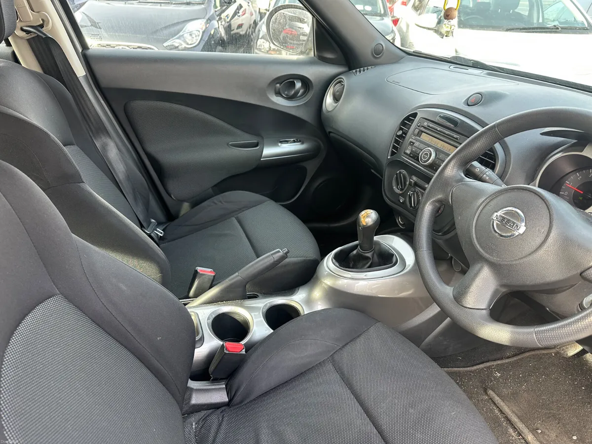 Nissan Juke 1.6 Petrol NCT TAX LOW KMS - Image 4