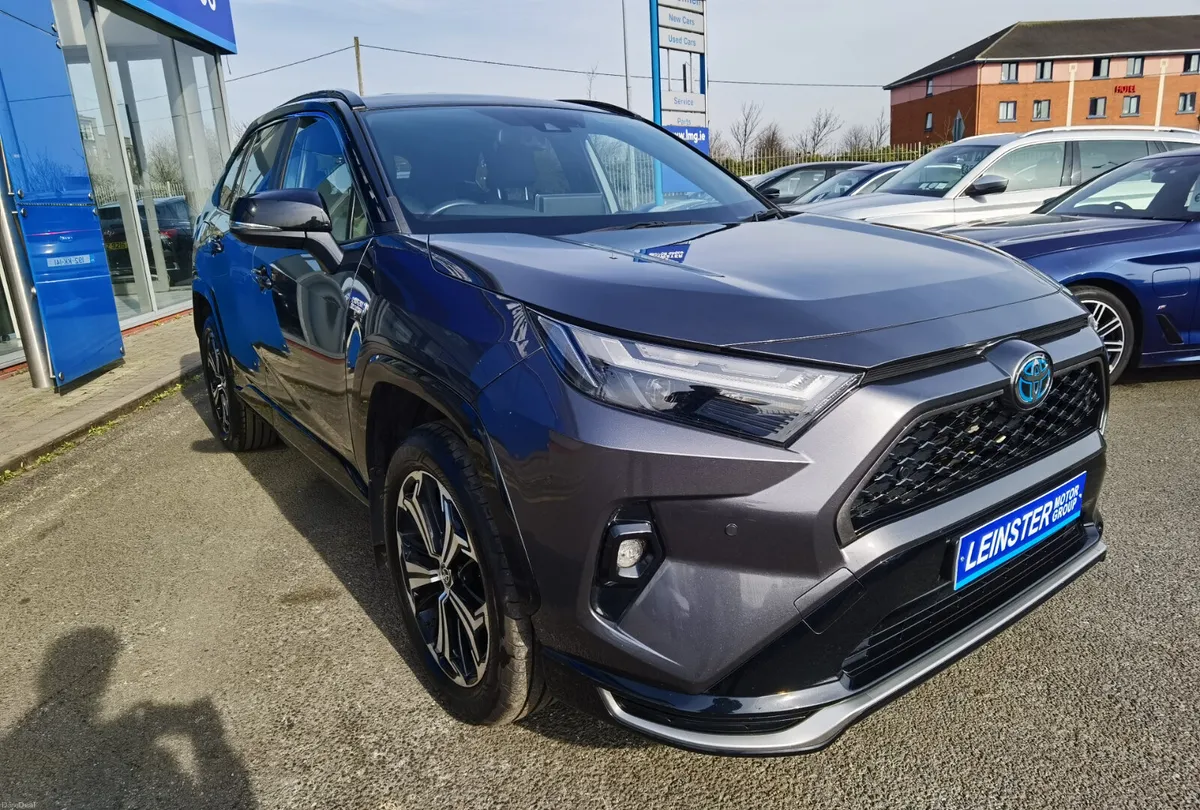 TOYOTA RAV4 2.5 DYNAMIC AWD AUTOMATIC PHEV - Image 3