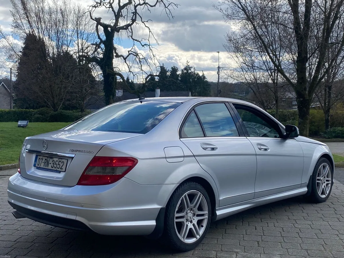 Mercedes C180 Automatic Compressor - Image 3