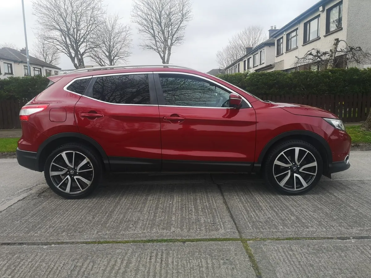 Nissan Qashqai 2014 - Image 1
