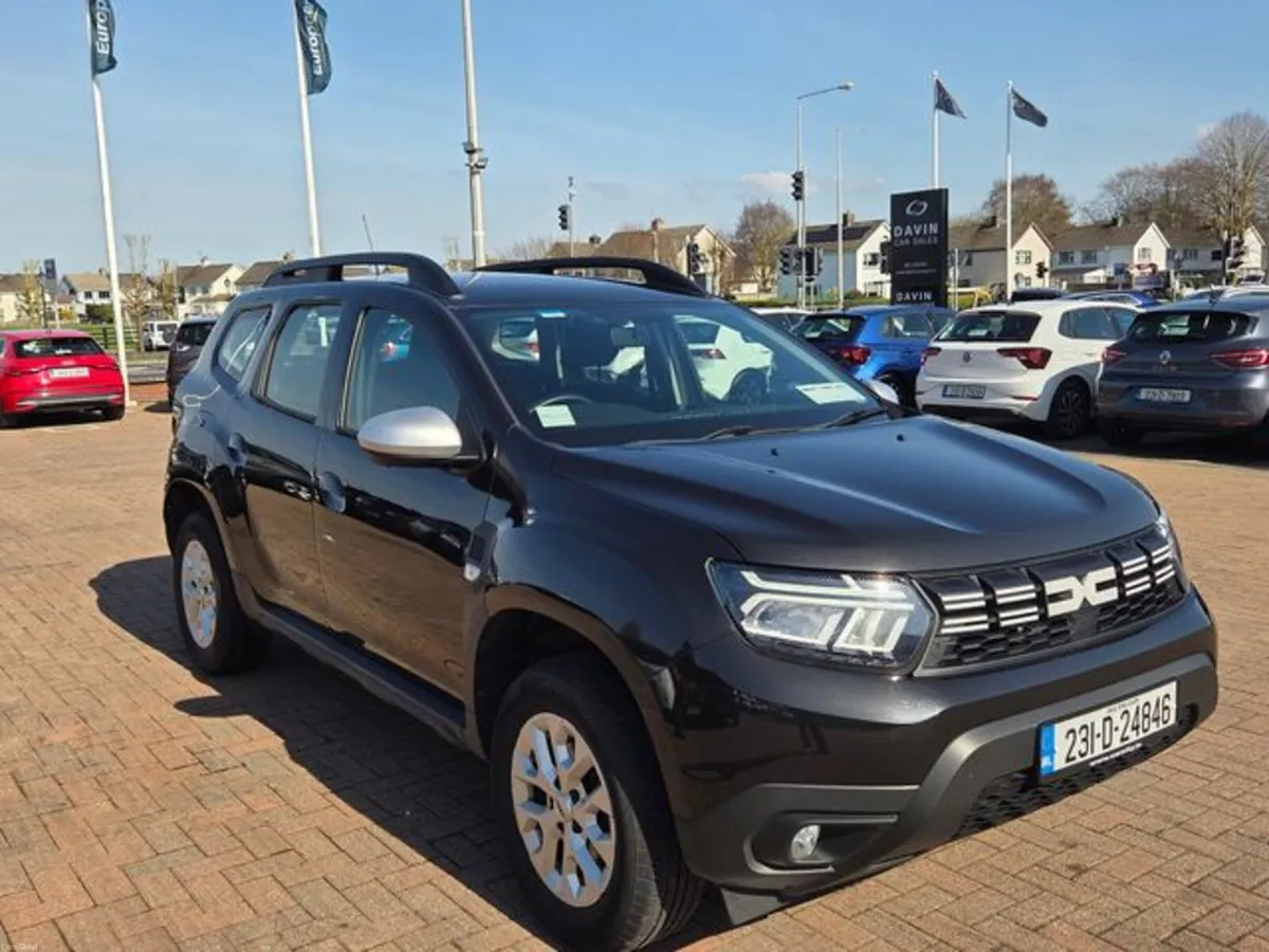 Dacia Duster Expression TCE 90 4X2 NBI 5DR - Image 1