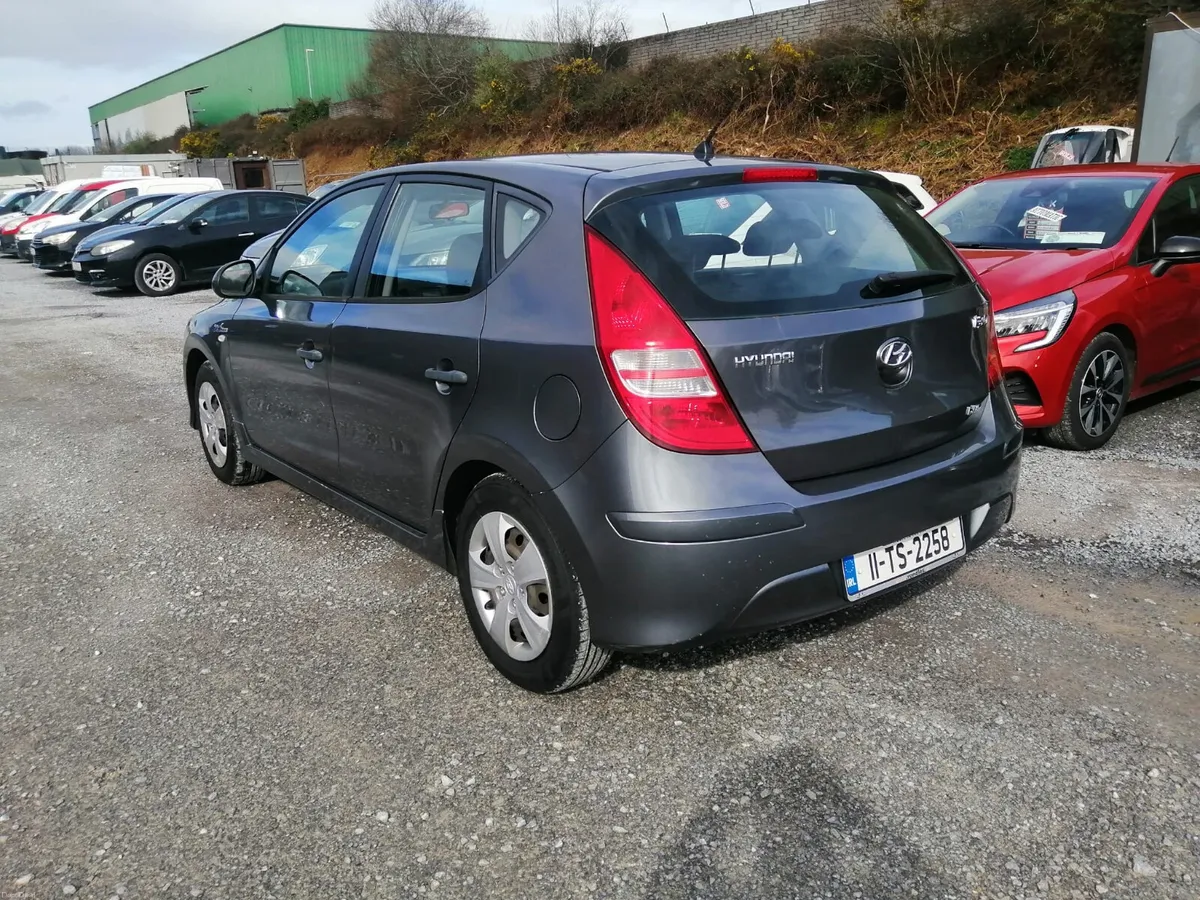 Hyundai i30 2011 - Image 4