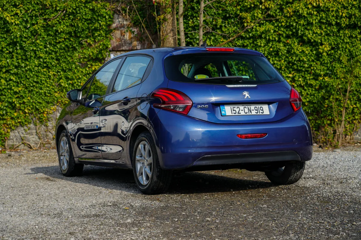 2015 Peugeot 208 1.0 PURE TECH Petrol Manual - Image 3
