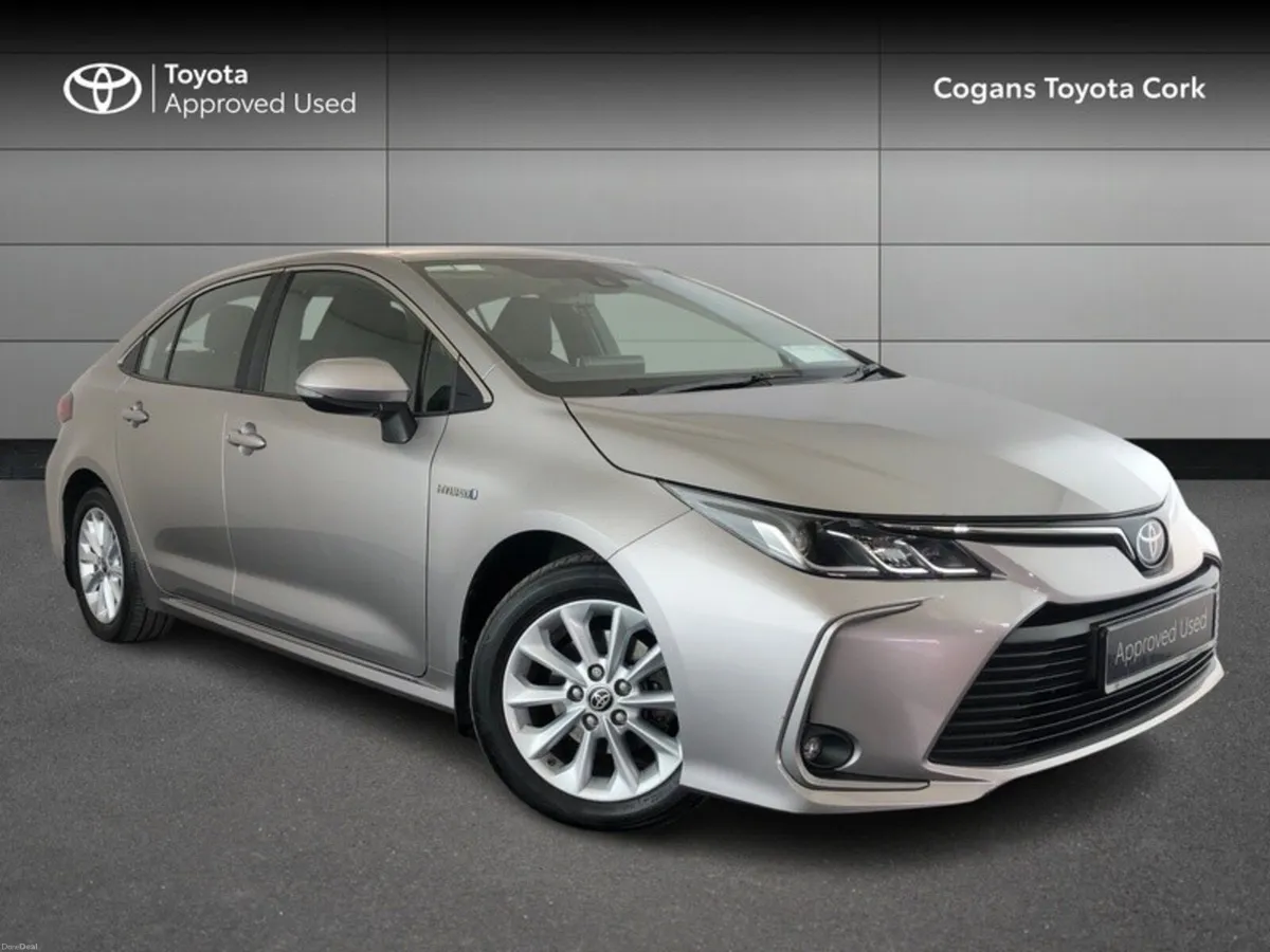 Toyota Corolla COROLLA HYB LUNA SALOON - Image 1