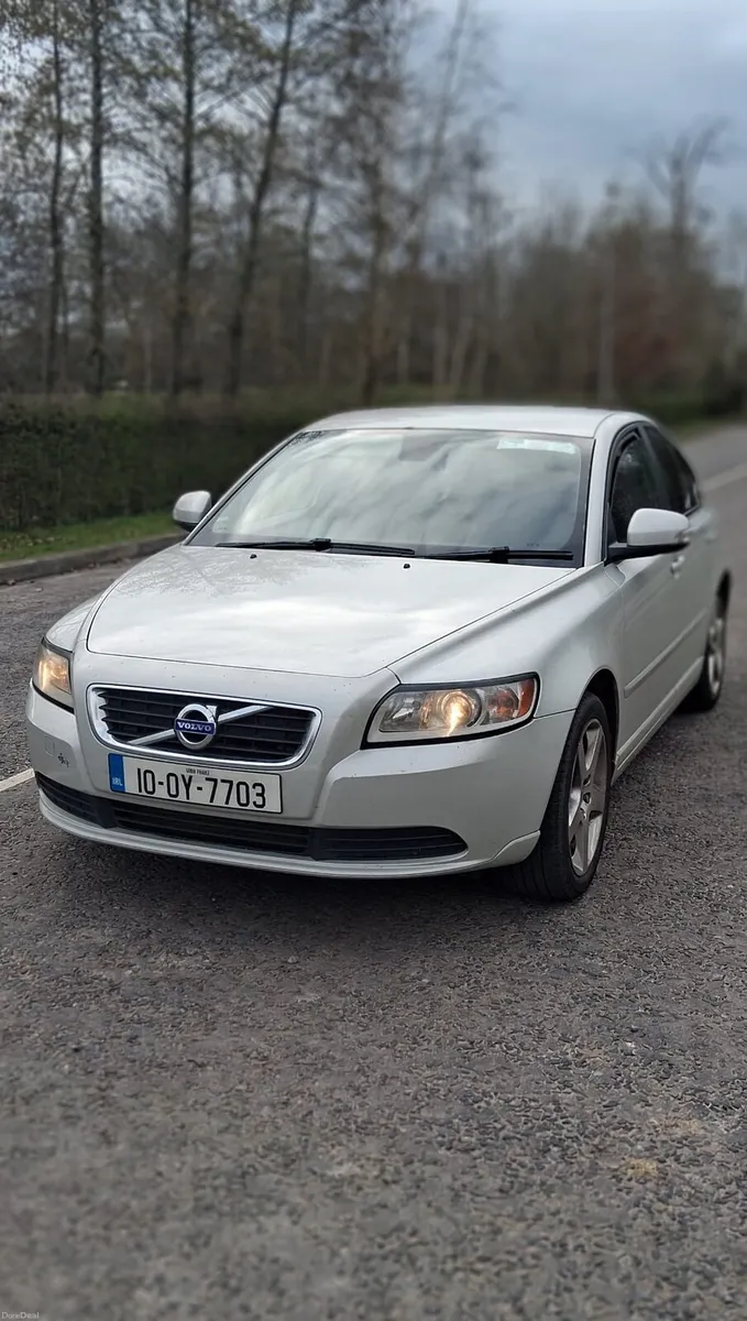 2010 Volvo S40 NEW NCT&TAX Good condition! - Image 2