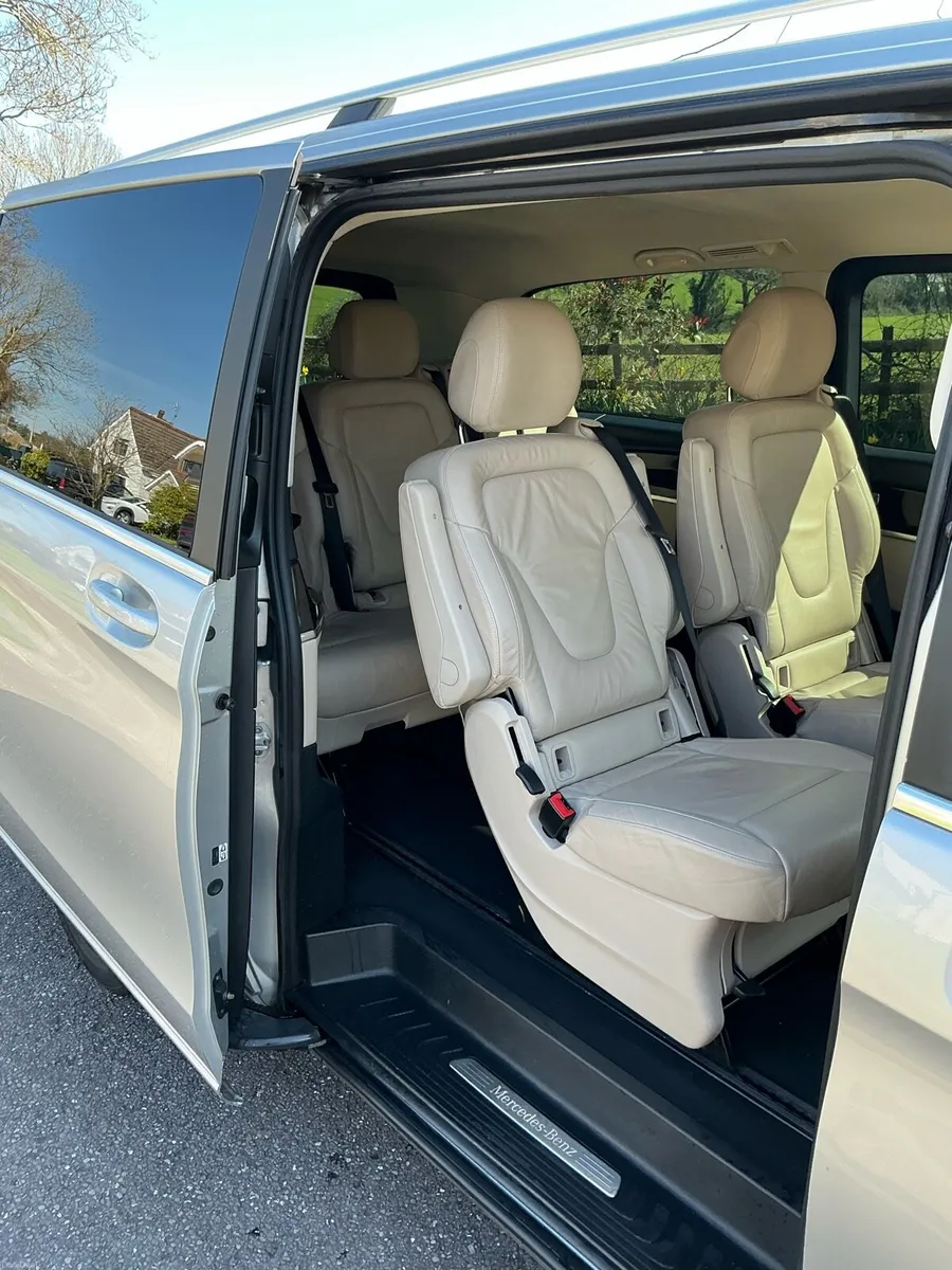 151 Mercedes-Benz v-class - Image 6