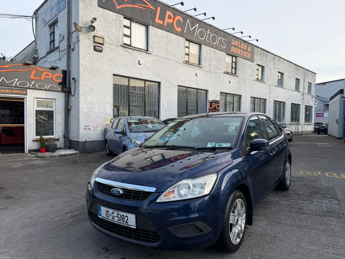 Ford Focus 2010 - Image 4