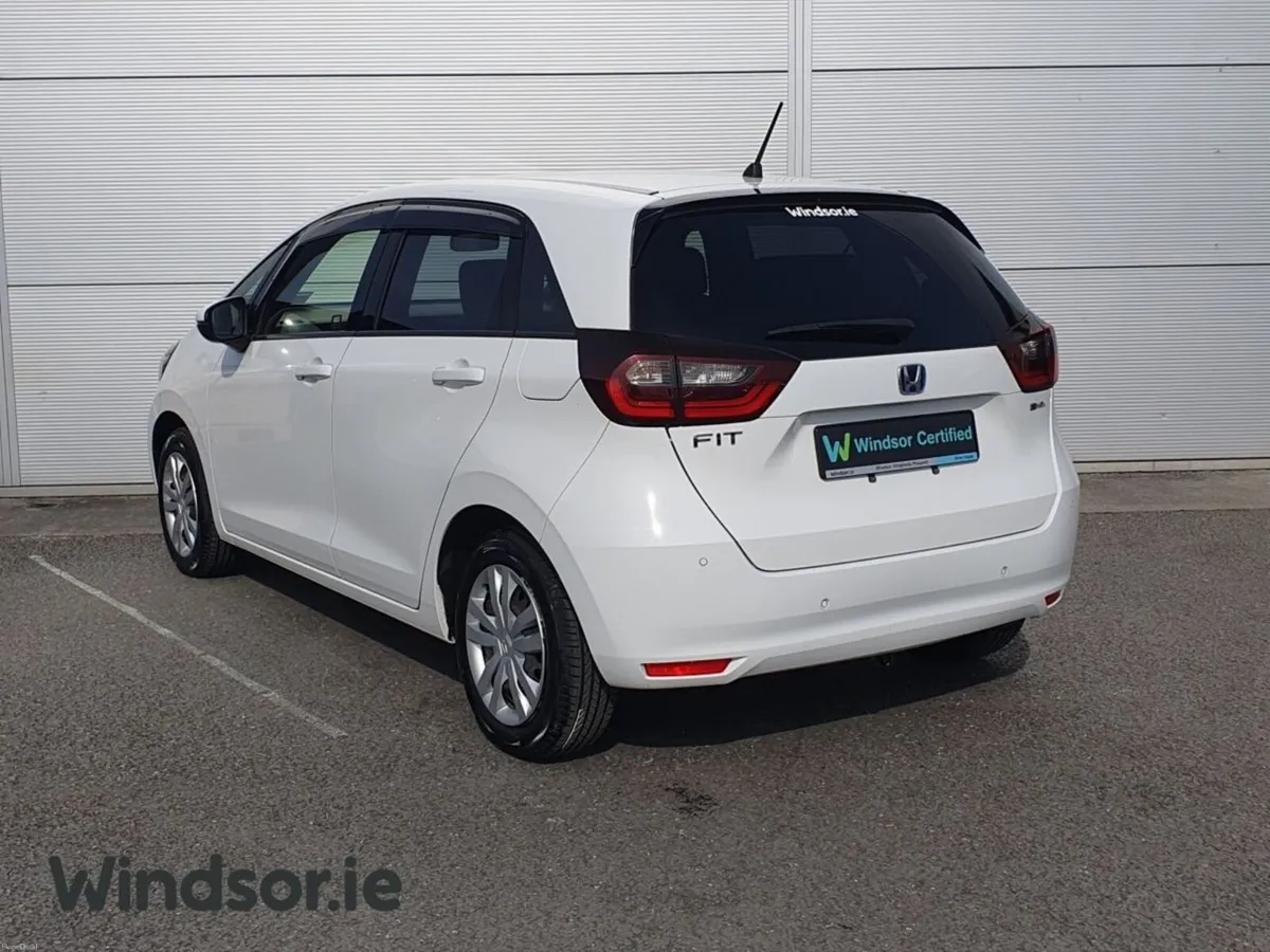 Honda Fit 1.5 E-HEV HYBRID - Image 3