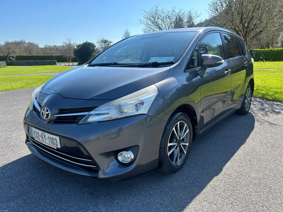 2013 Toyota Corolla Verso 7 seater - Image 1