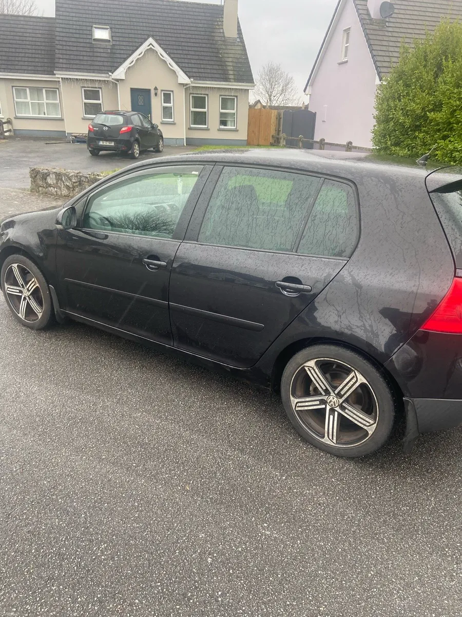 Volkswagen Golf GT sport 1.9 TDI 5dr - Image 3