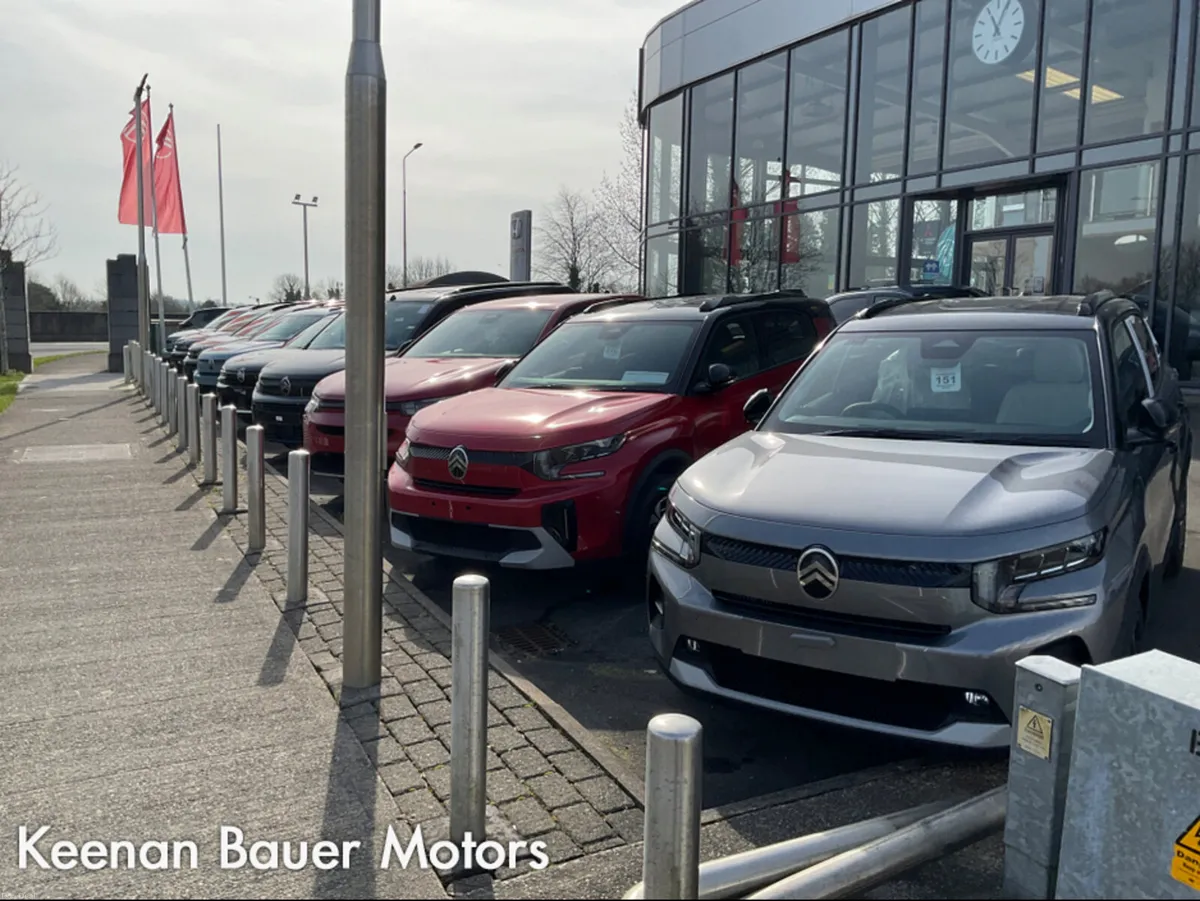 Citroen C3 Aircross PLUS  1.2 TURBO 145 MHEV HYBRI - Image 3