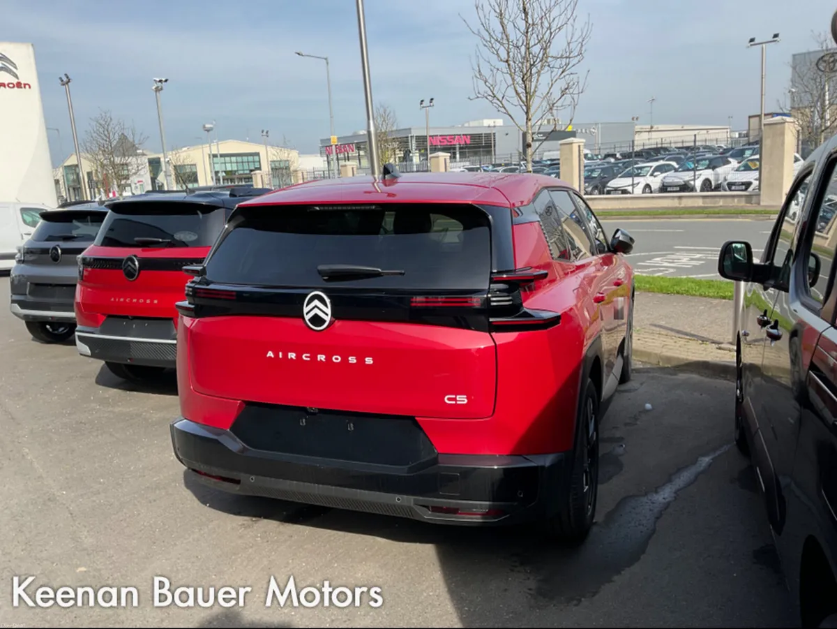 Citroen C5 Aircross PLUS HYBRID 145 AUTOMATIC - Image 3