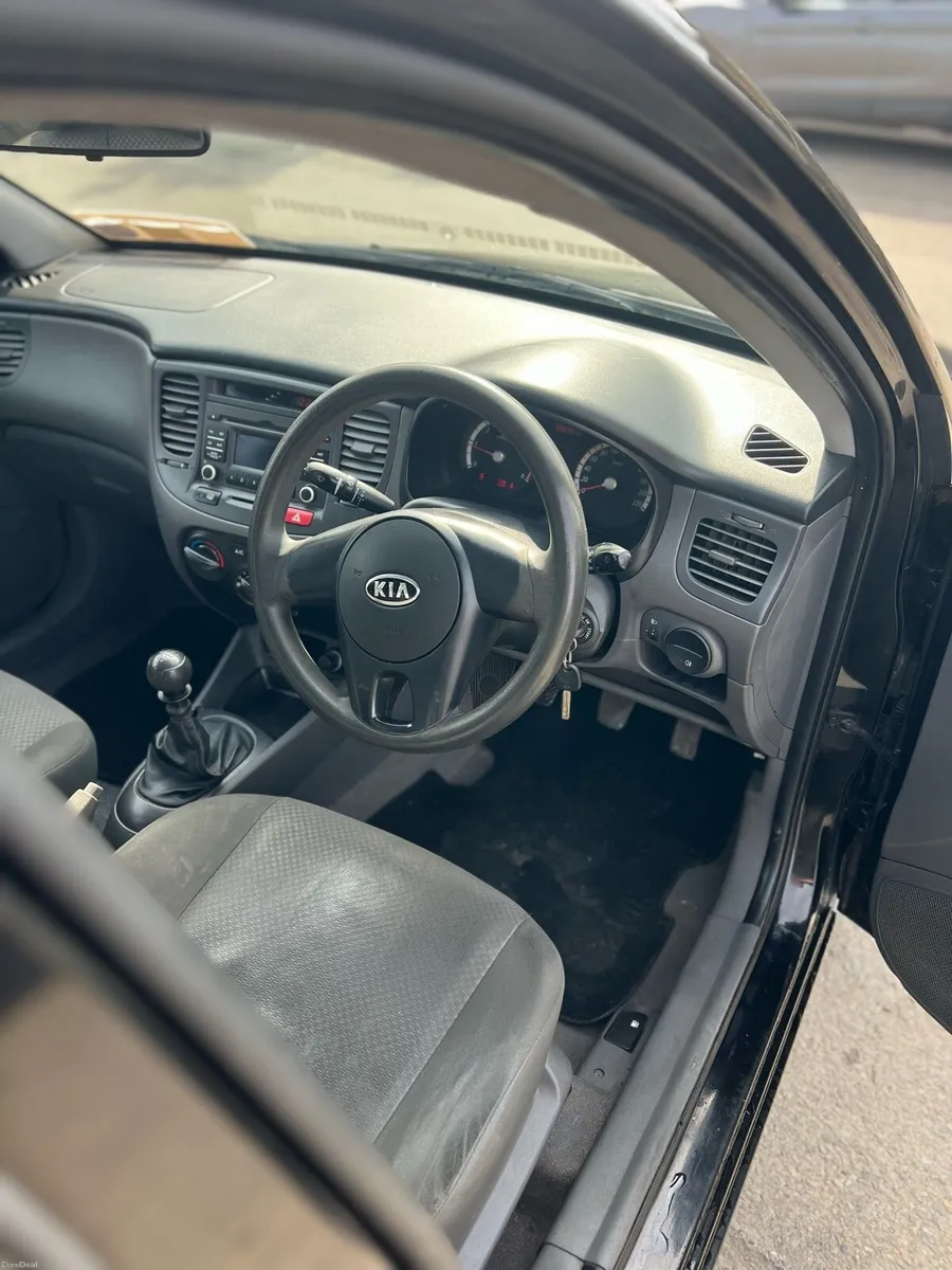2010 Kia rio just passed the nct last night - Image 4