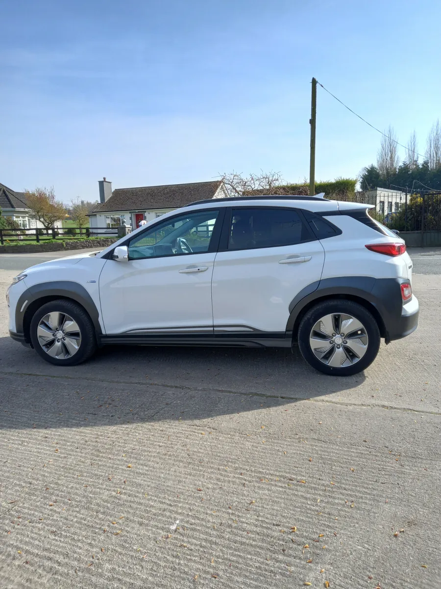 2021 Hyundai KONA Automatic Electric - Image 4