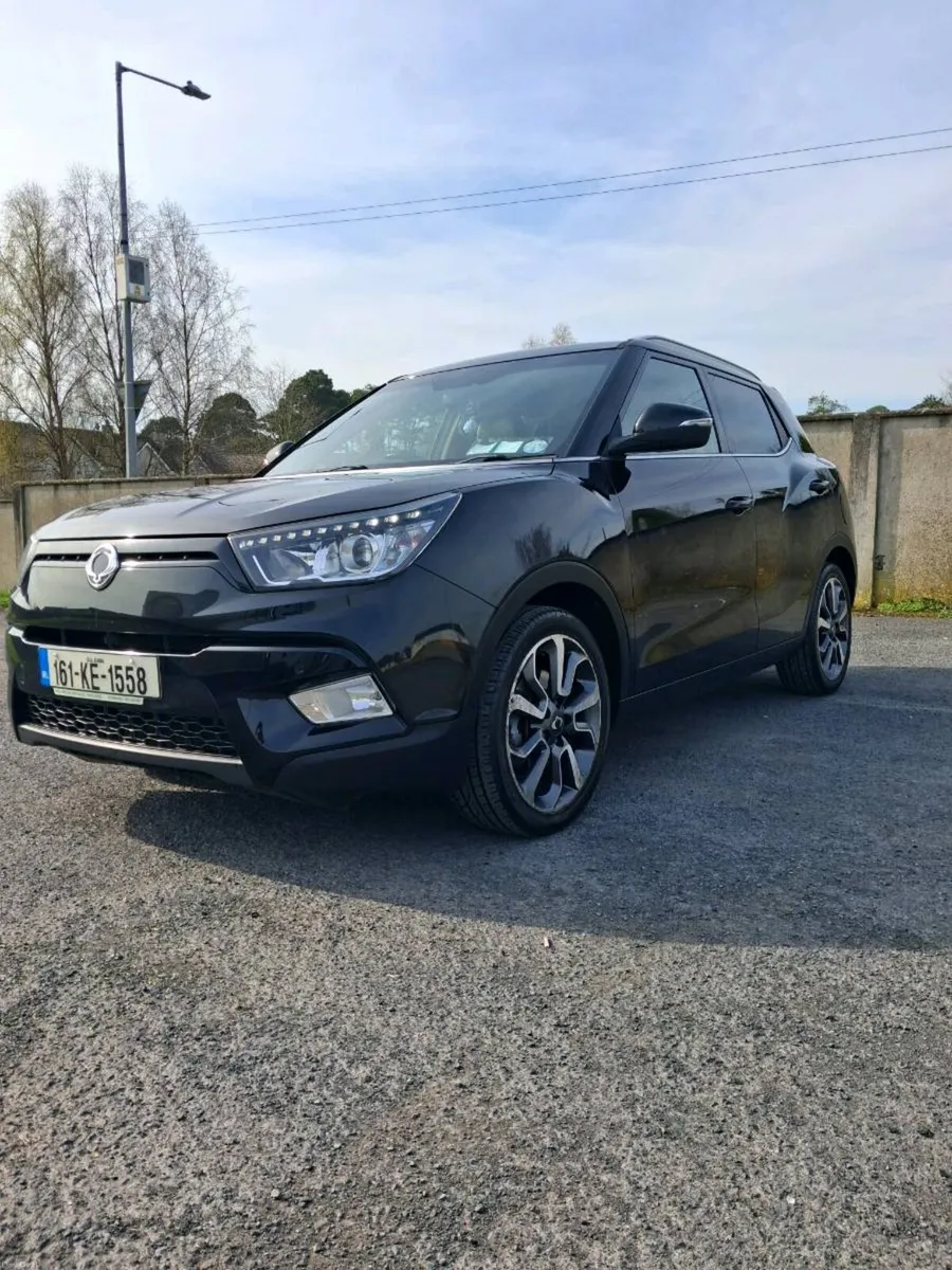 Ssangyong Tivoli - Image 3