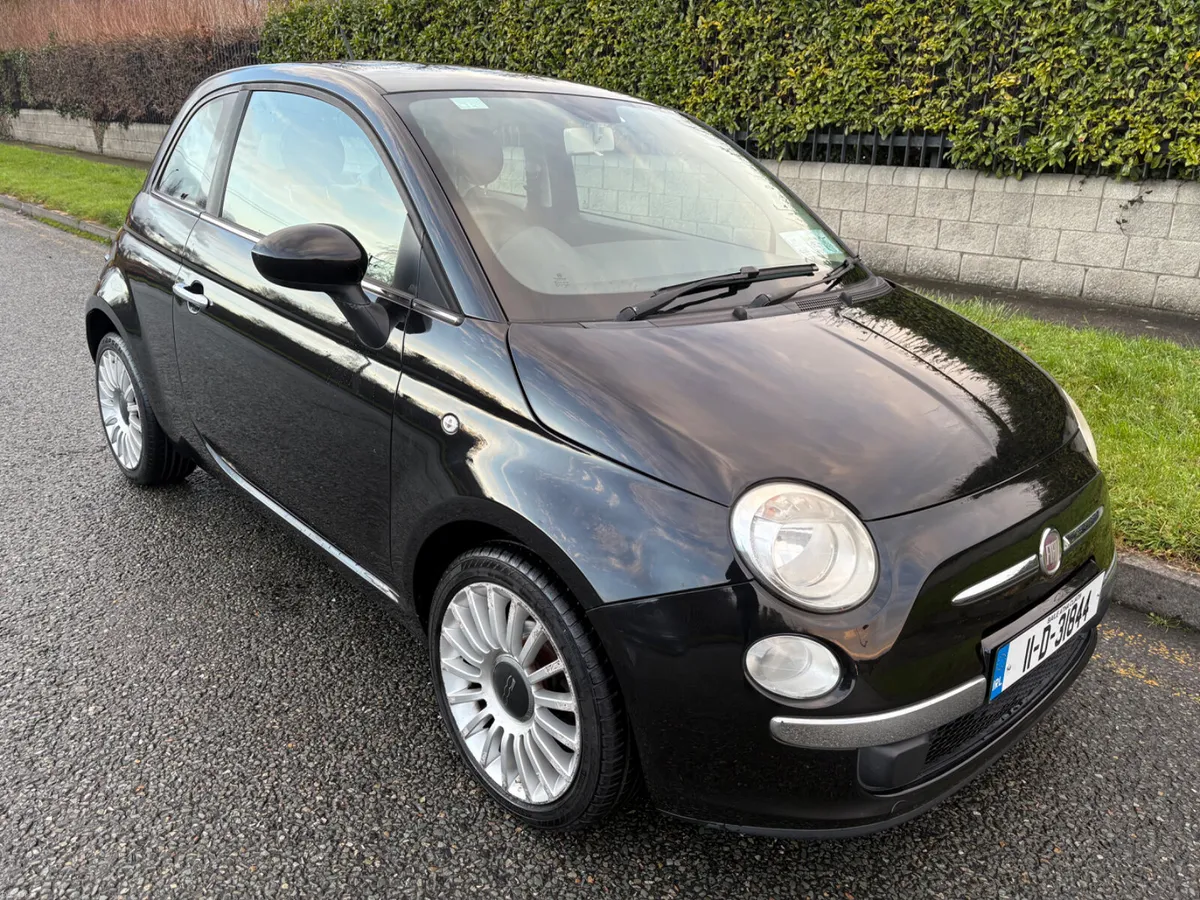 Fiat 500 auto New nct, taxed low km - Image 1