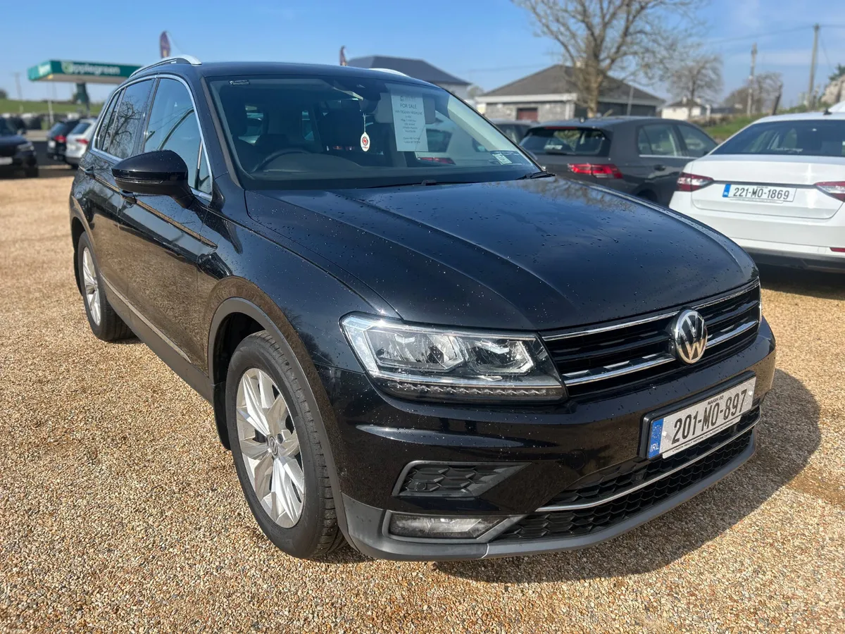 Volkswagen Tiguan R Line - Image 1