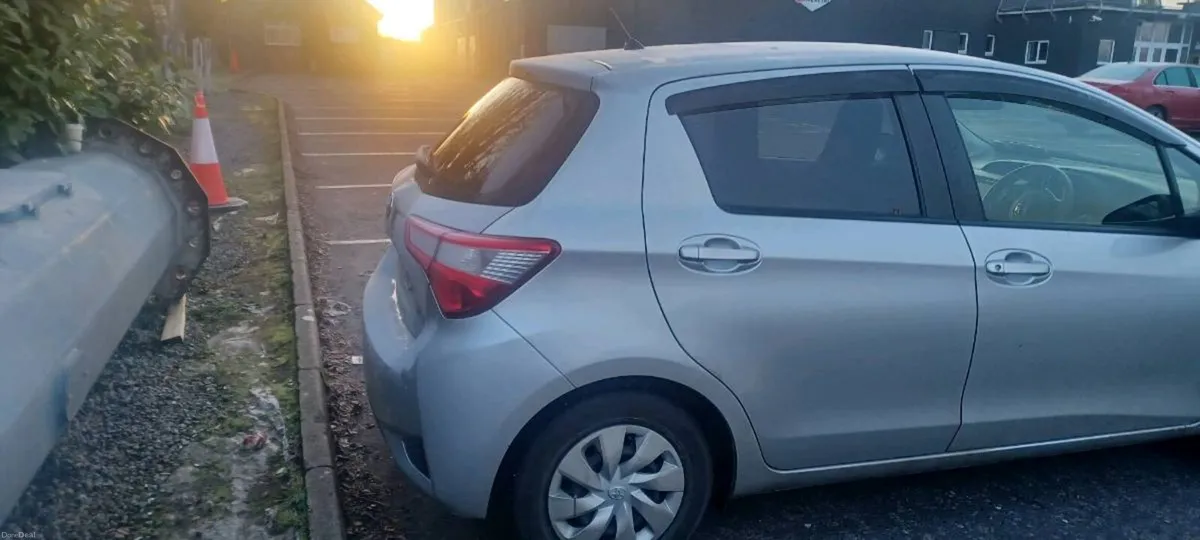 Toyota yaris Vitz - Image 1