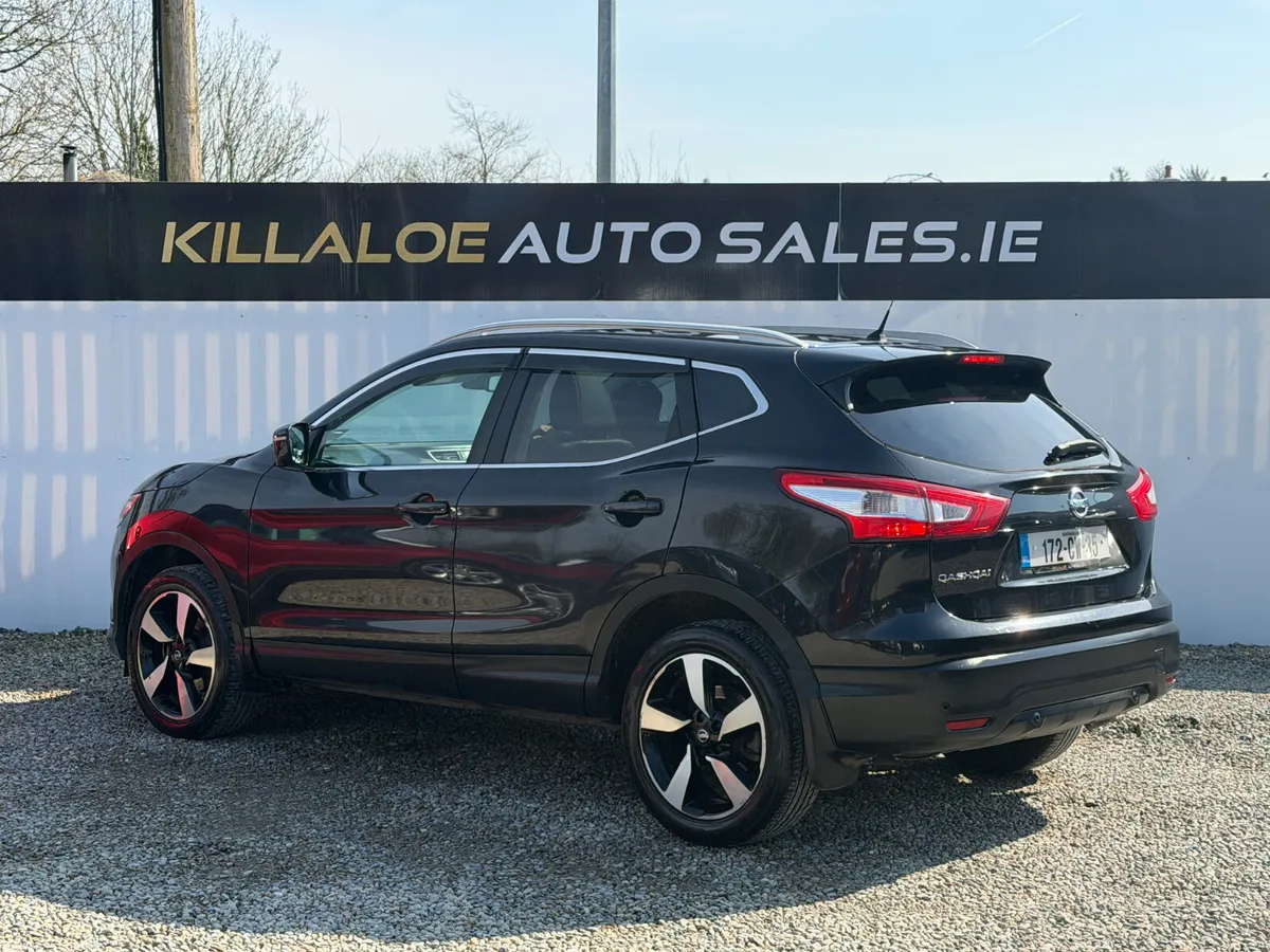 2017 Nissan Qashqai 1.5D TEKNA Premium - Image 4