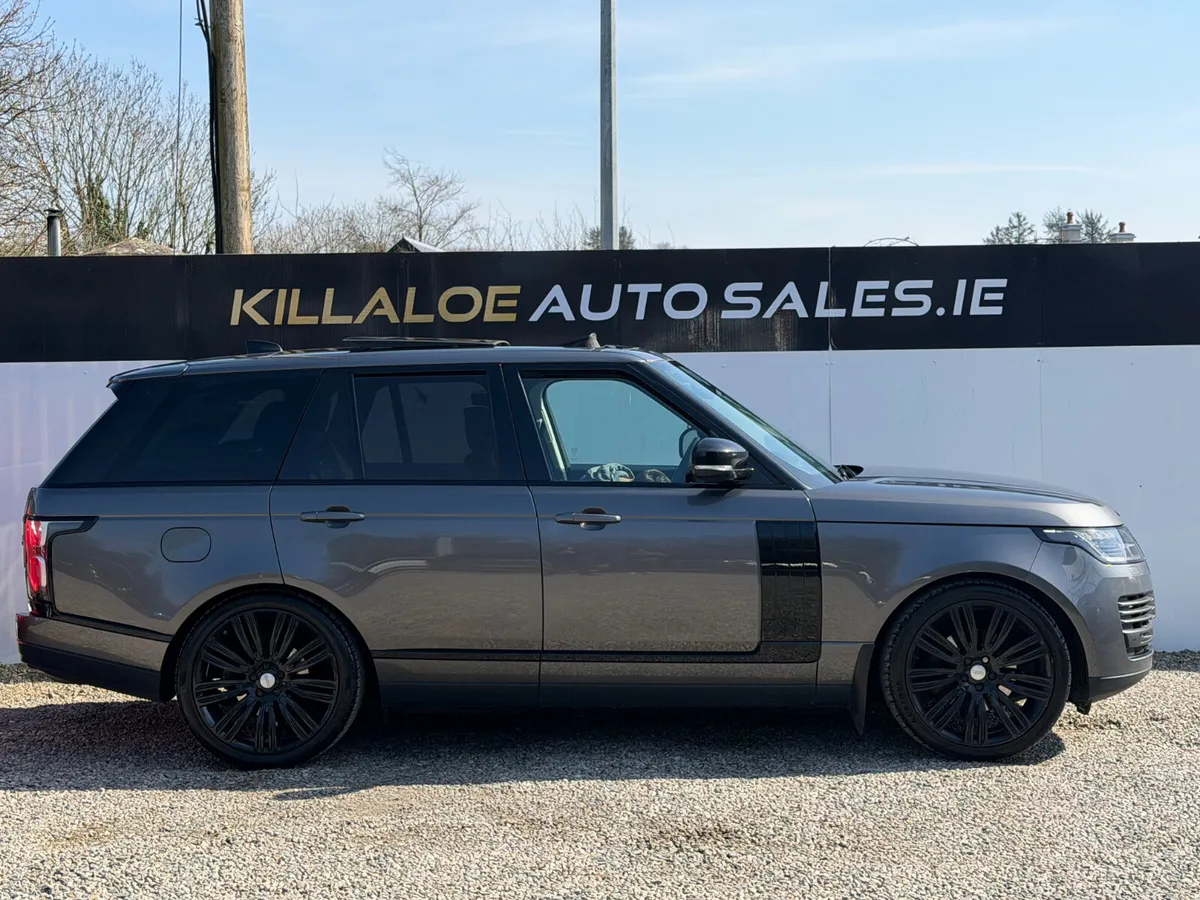 2018 Land Rover Range Rover Vogue 3.0D HSE - Image 5
