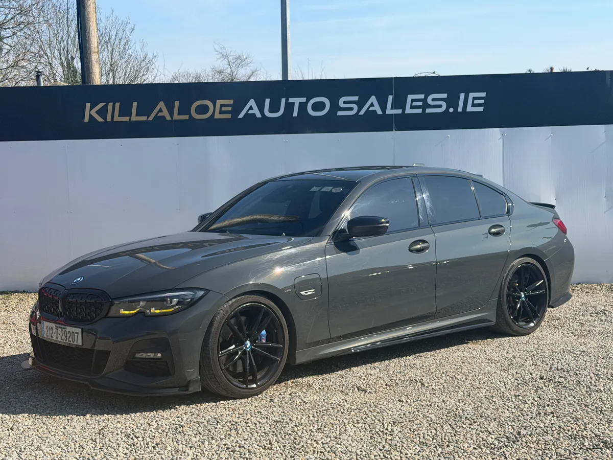 2021 BMW 3-Series 330E M-Sport M-Performance Auto - Image 3