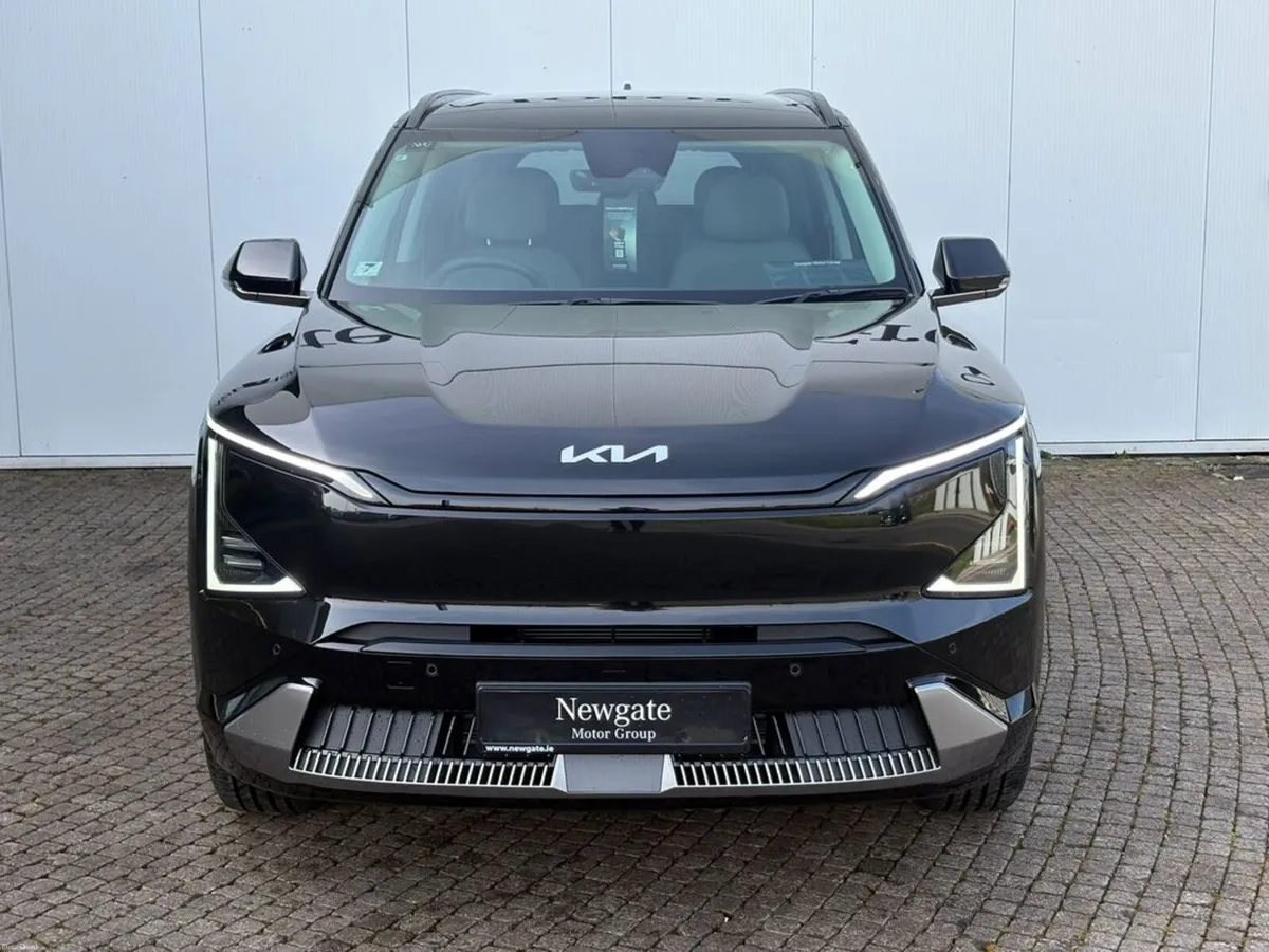 Kia EV5 EARTH 3 Long Range - Image 2