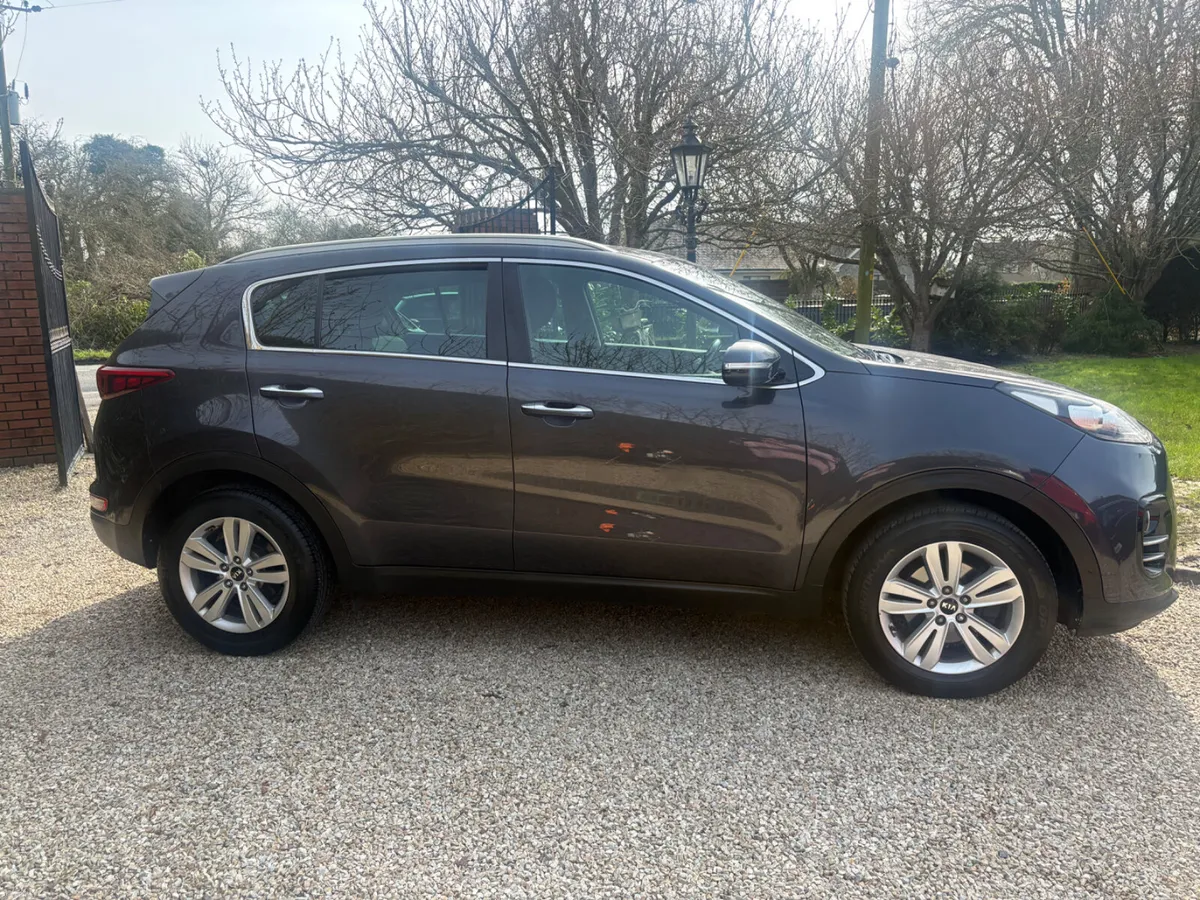 Kia Sportage 2016 1.7 diesel - Image 1