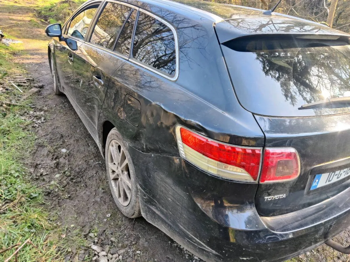 Toyota avensis - Image 2