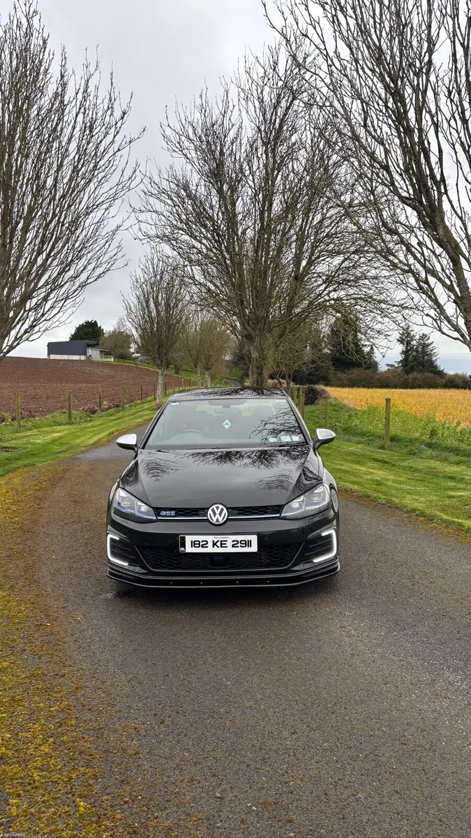 2018 Volkswagen Golf GTE 1.4 - Image 3