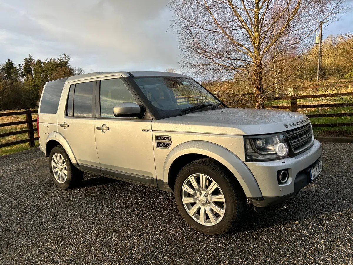 2015 Discovery 4 XE Crewcab - Image 3