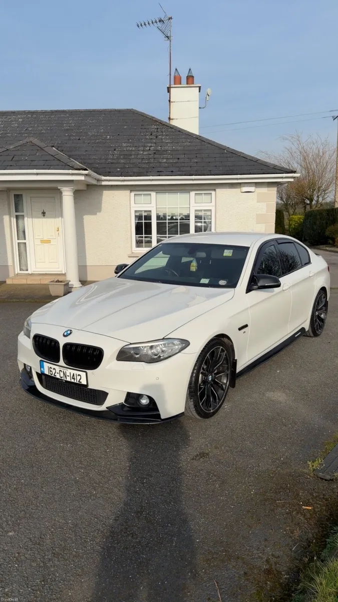 Bmw 520d M sport (LOW MILES) 2016 - Image 2