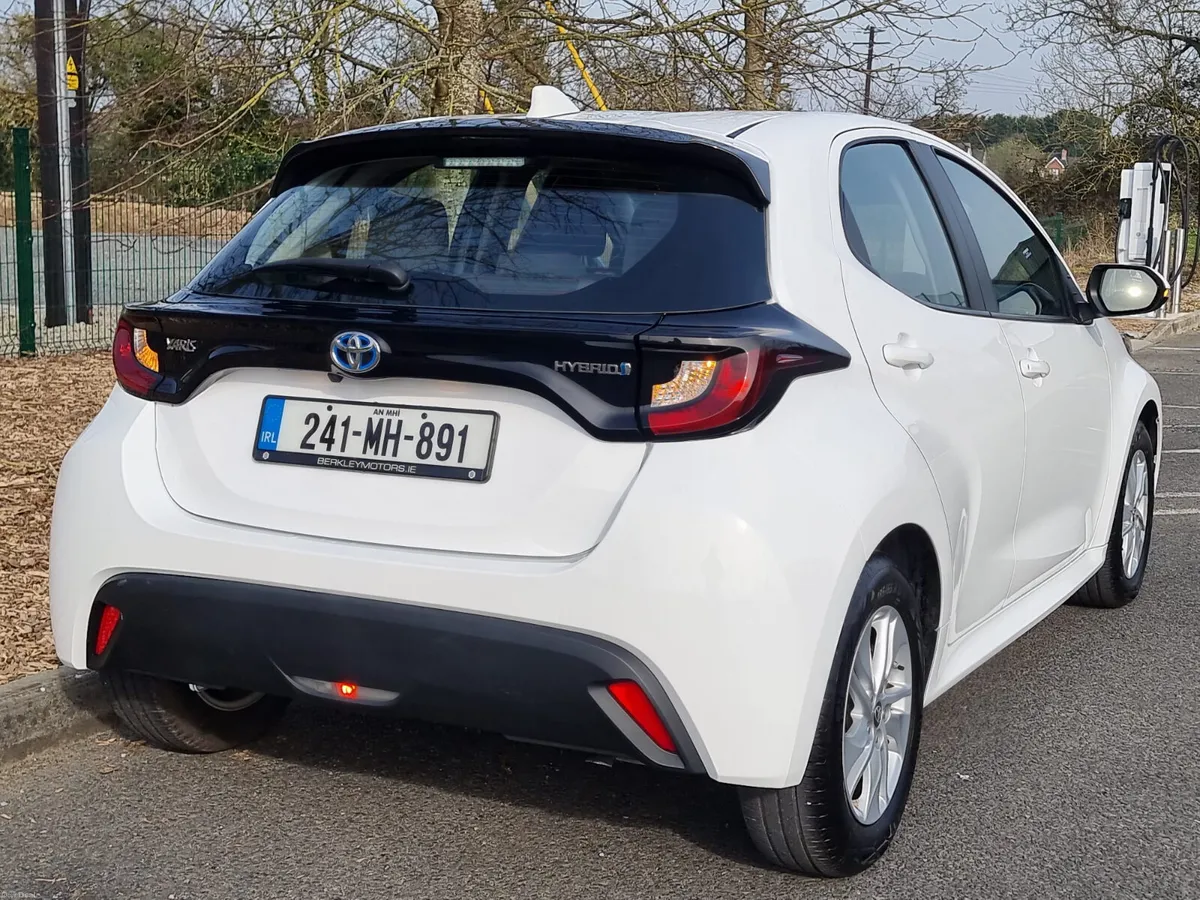 2024 TOYOTA YARIS AUTOMATIC HYBRID NCT'd €22,900 - Image 3