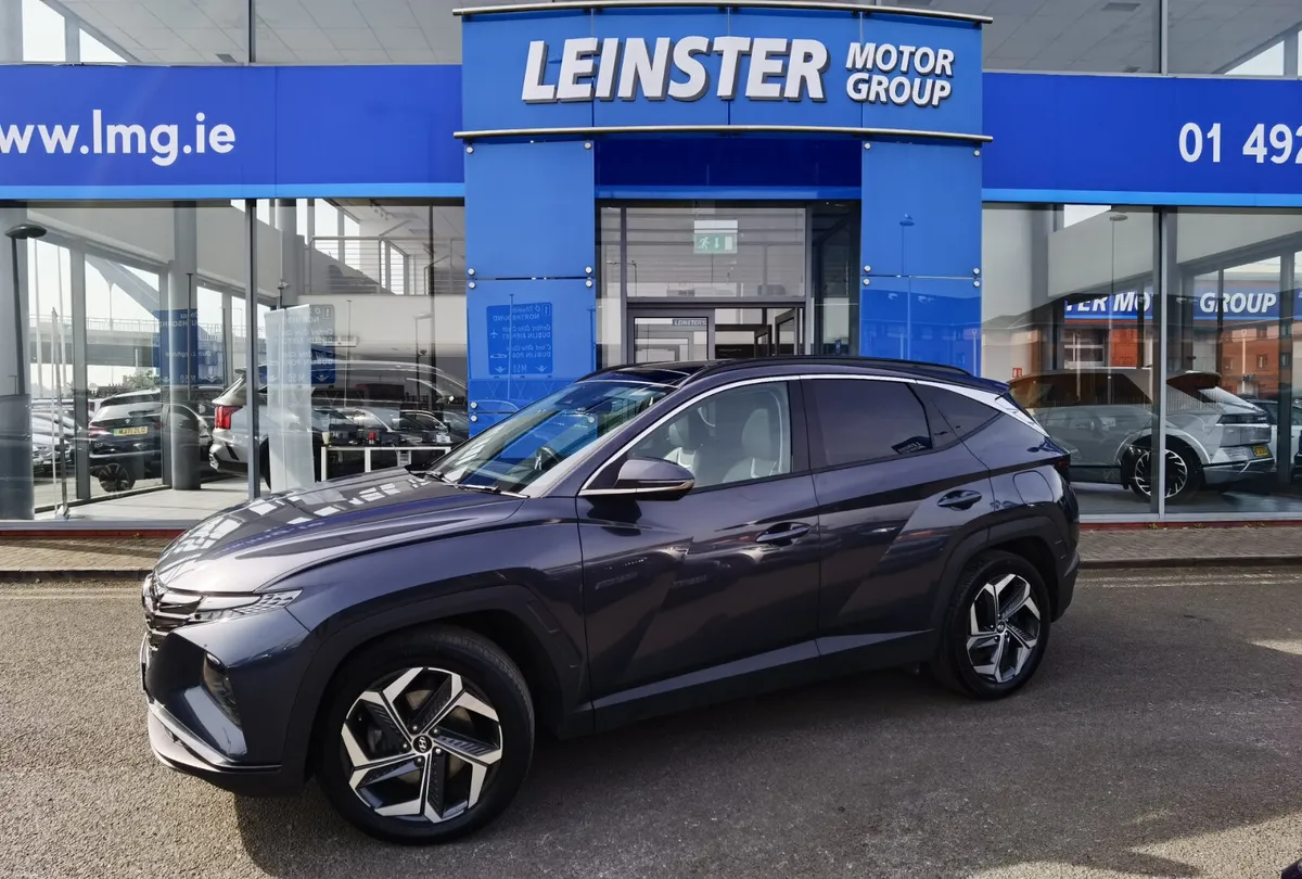 HYUNDAI TUCSON 1.6 ULTIMATE **SUNROOF** AUTO PHEV - Image 1