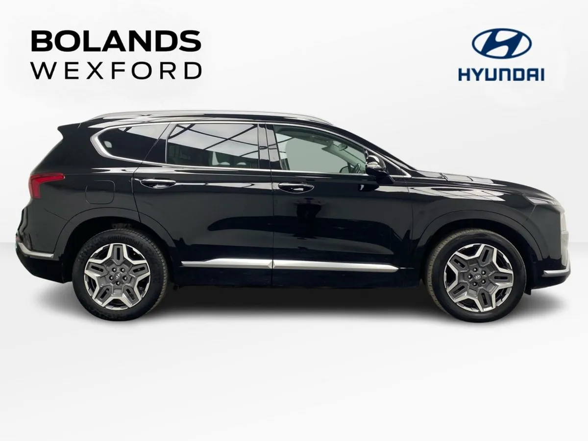 Hyundai Santa Fe 1.6 PHEV 4WD Premium Auto - Image 4
