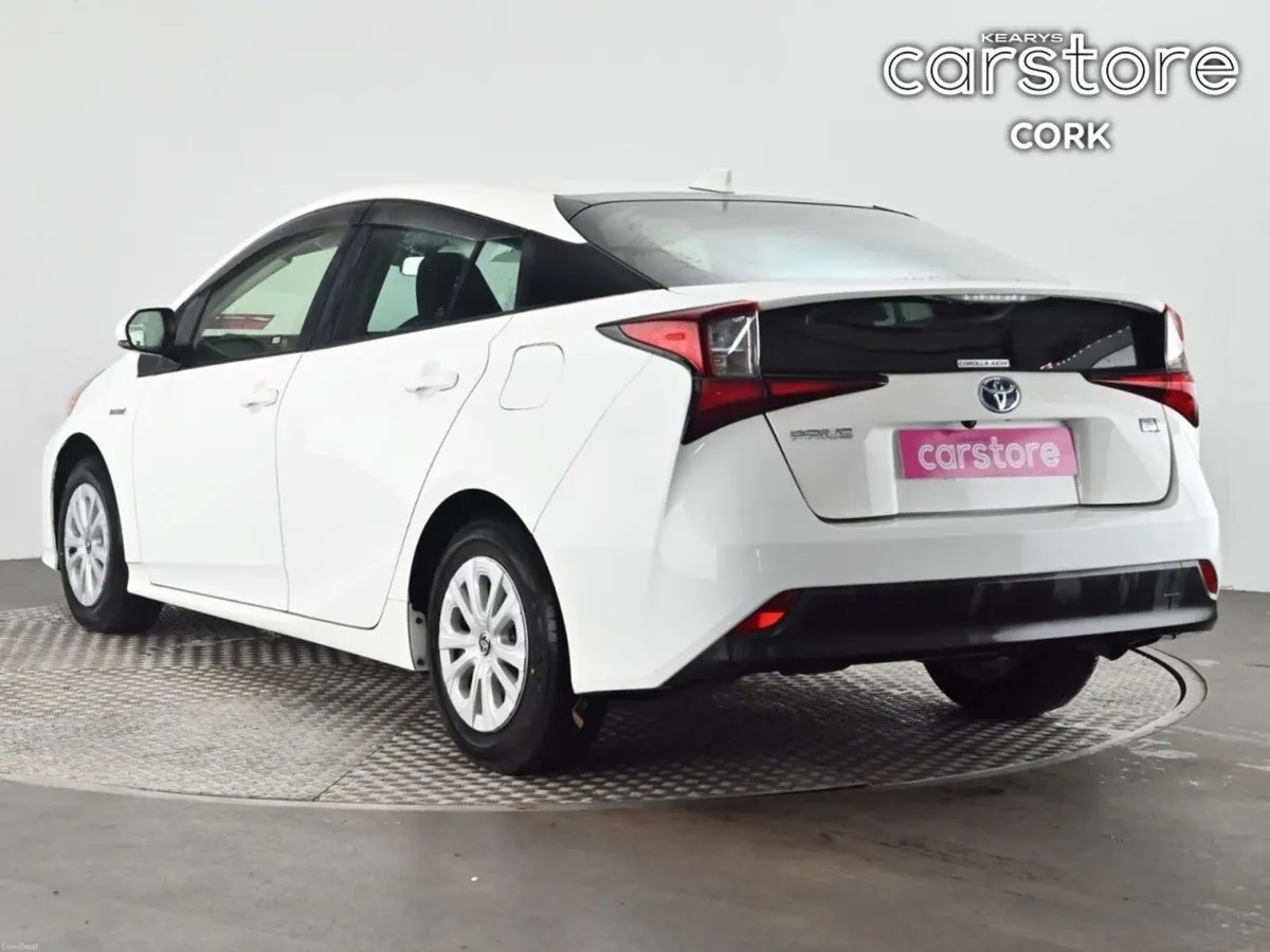 Toyota Prius 1.8 Hybrid Auto - Image 3