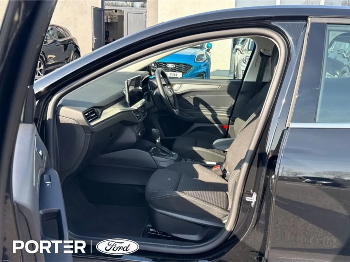 Ford Focus AUTO 155PS 1.0 TITANIUM *WINTER PACK* - Image 4