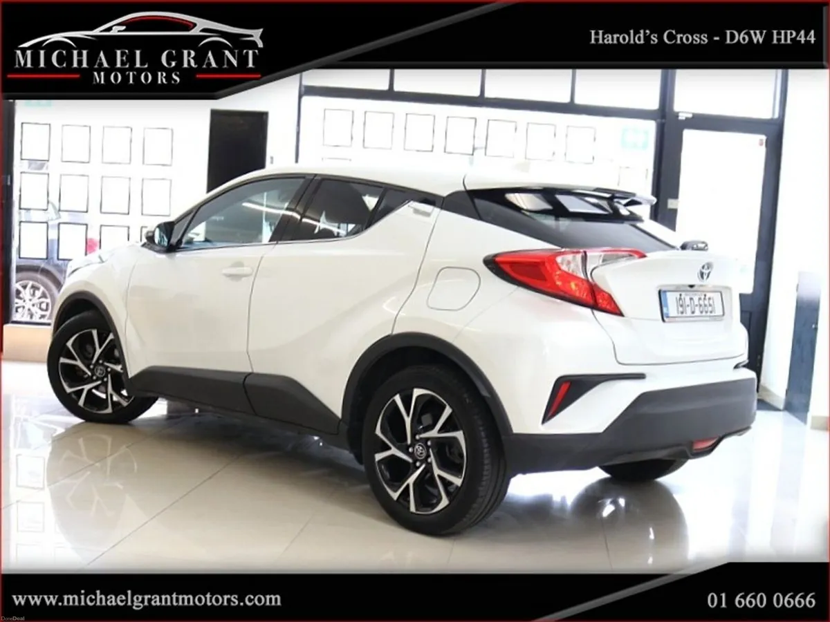 Toyota C-HR HEV 1.8 PETROL HYBRID SPORT ONLY 76KM - Image 5