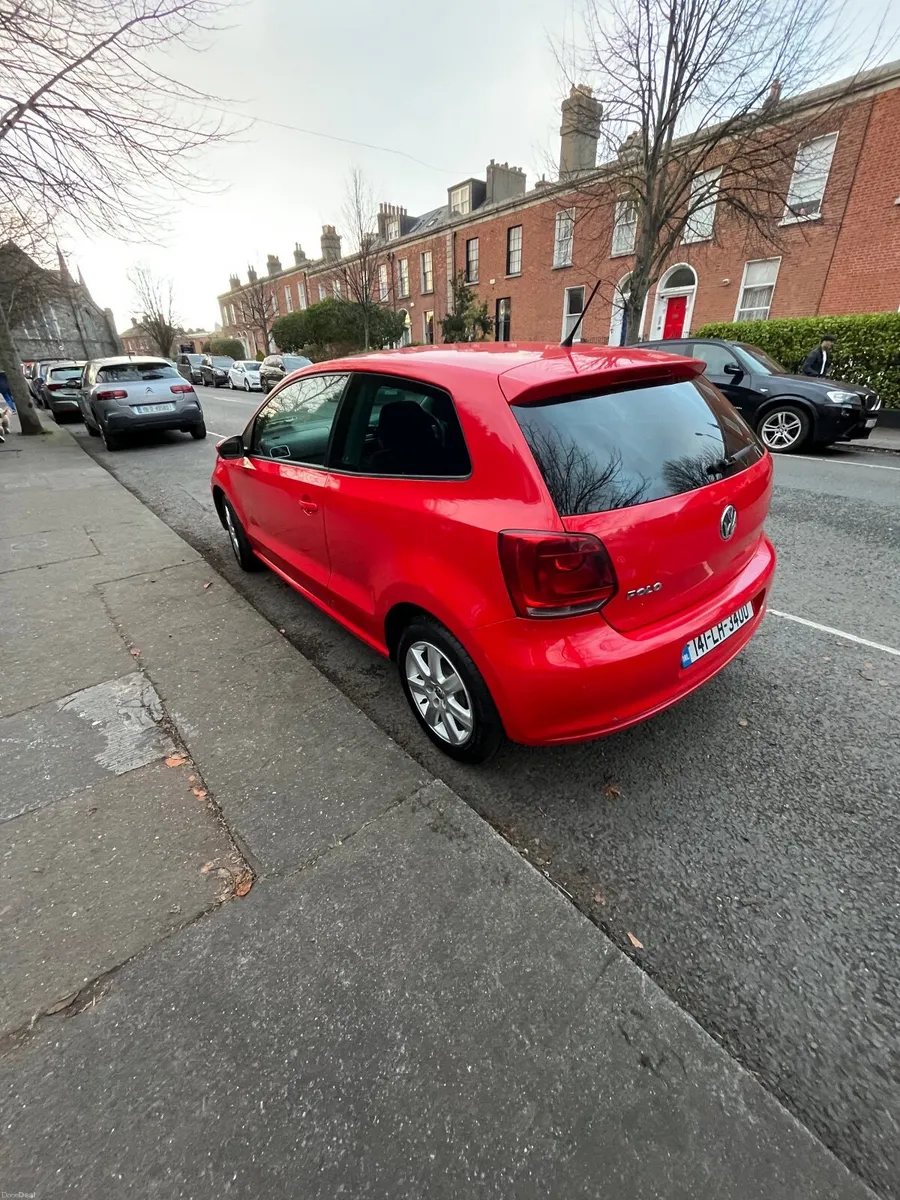 Volkswagen Polo 2014 - Image 2