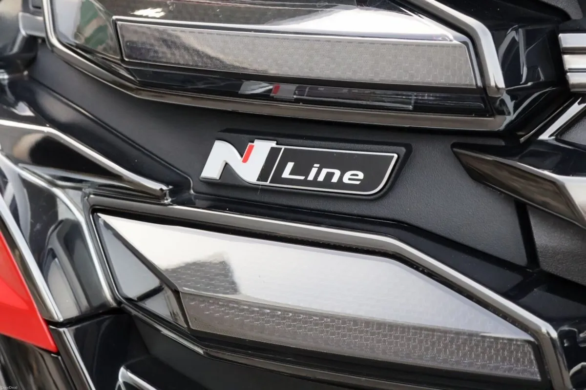 Hyundai Tucson Tucson Platinum N-Line PHEV Auto - Image 3