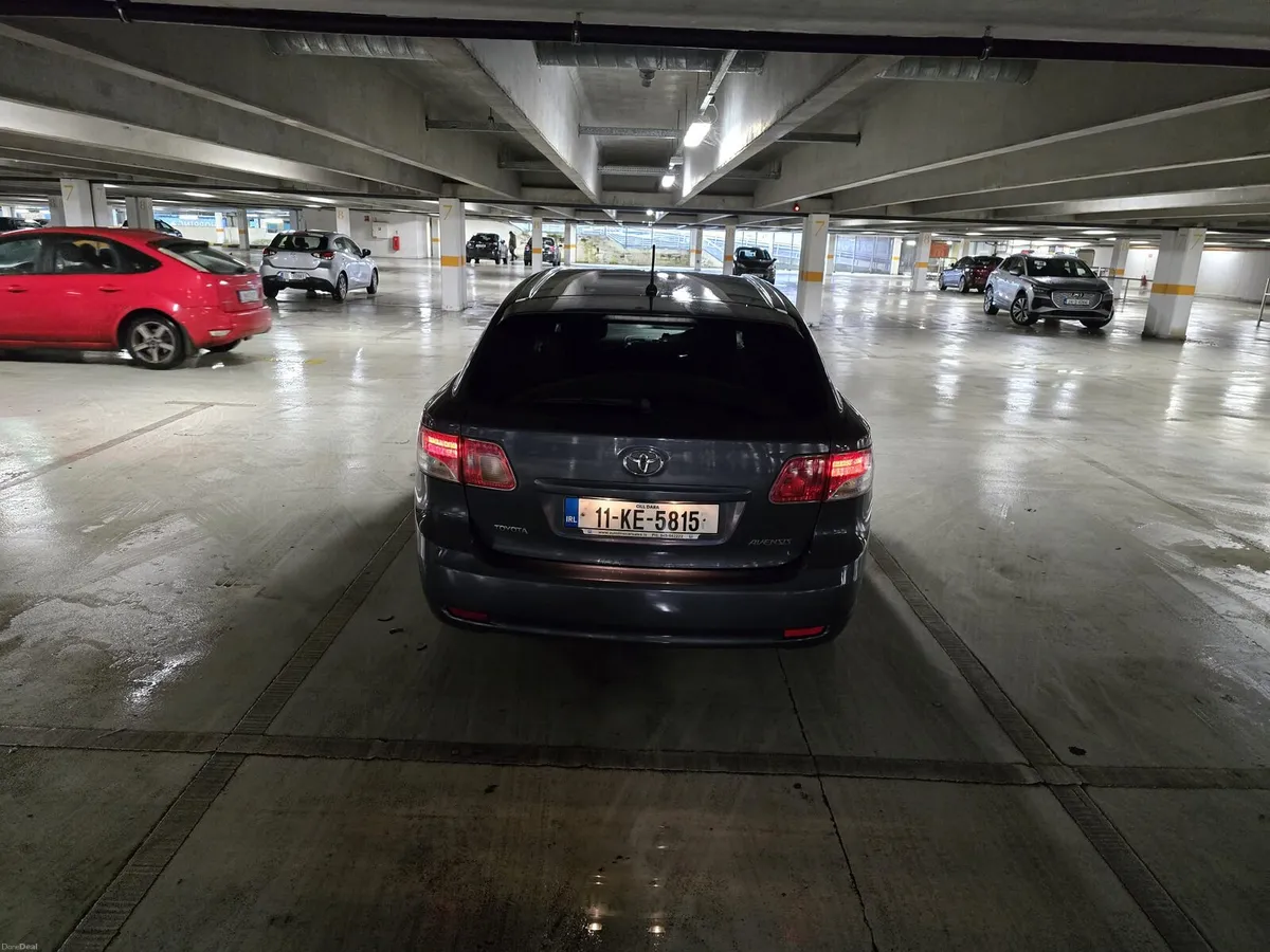 Toyota Avensis 2011 2L Diesel D4D - Image 4