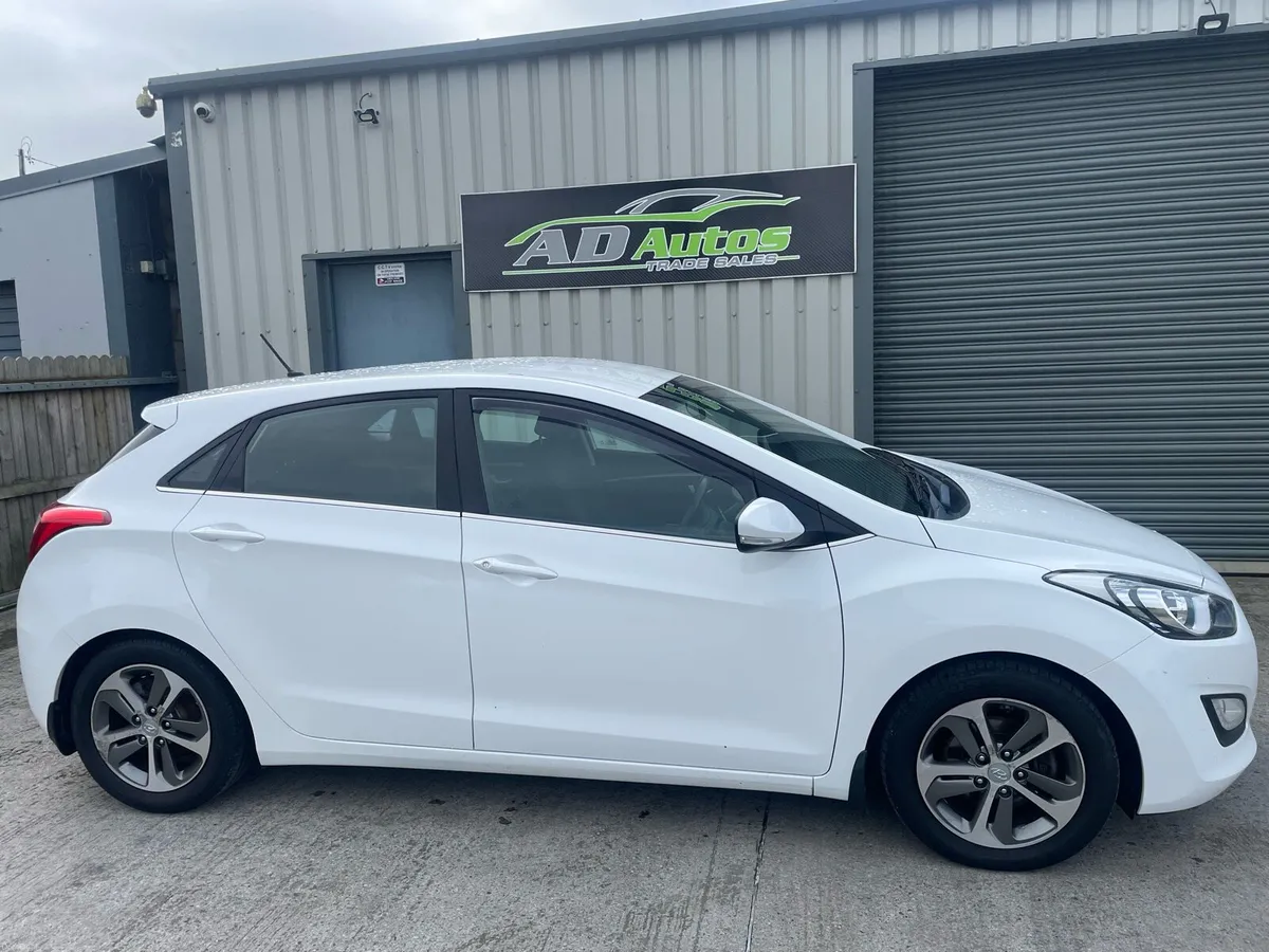 Hyundai i30 - Image 4