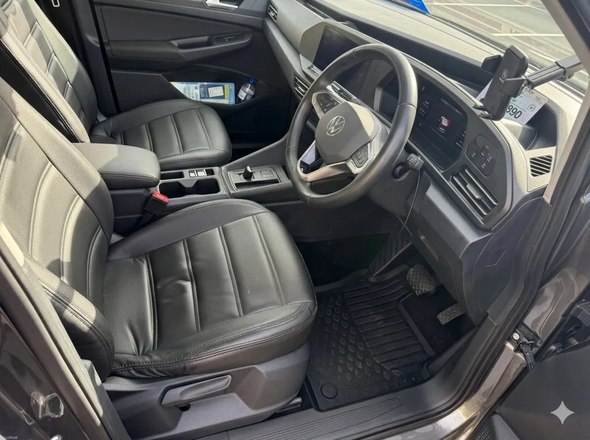 2025 VW Caddy Maxi WAV Taxi – €10k Below Dealer - Image 3