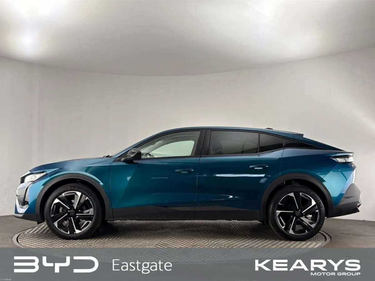 Peugeot 408 1.2 Puretech 130bhp Auto Allure Pack - Image 4