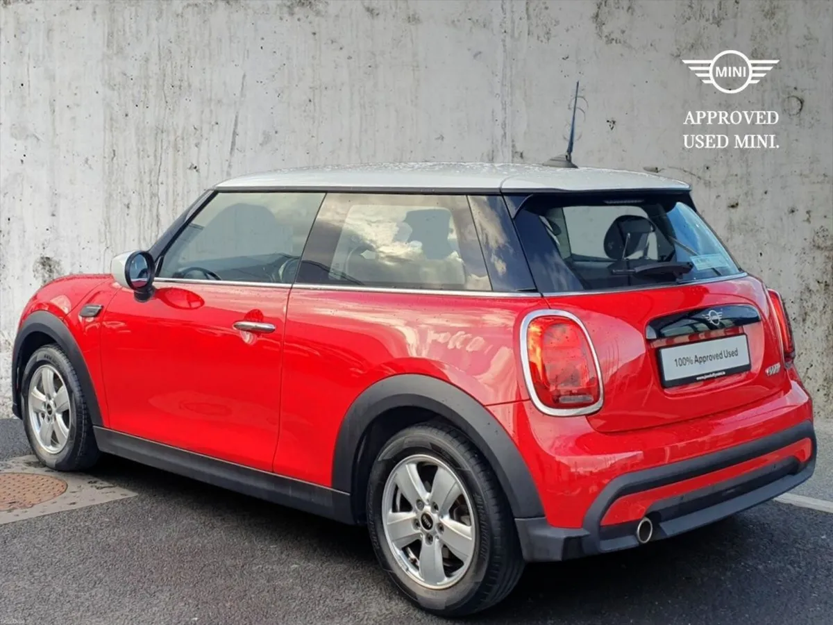 Mini Cooper 3-Door Cooper Classic - Image 3