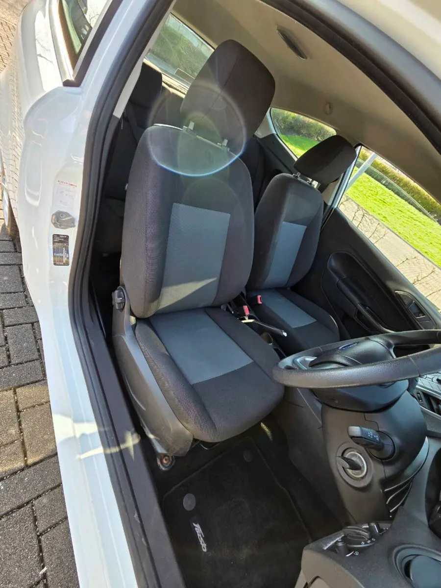 2014 1.25 Ford Fiesta - Image 4