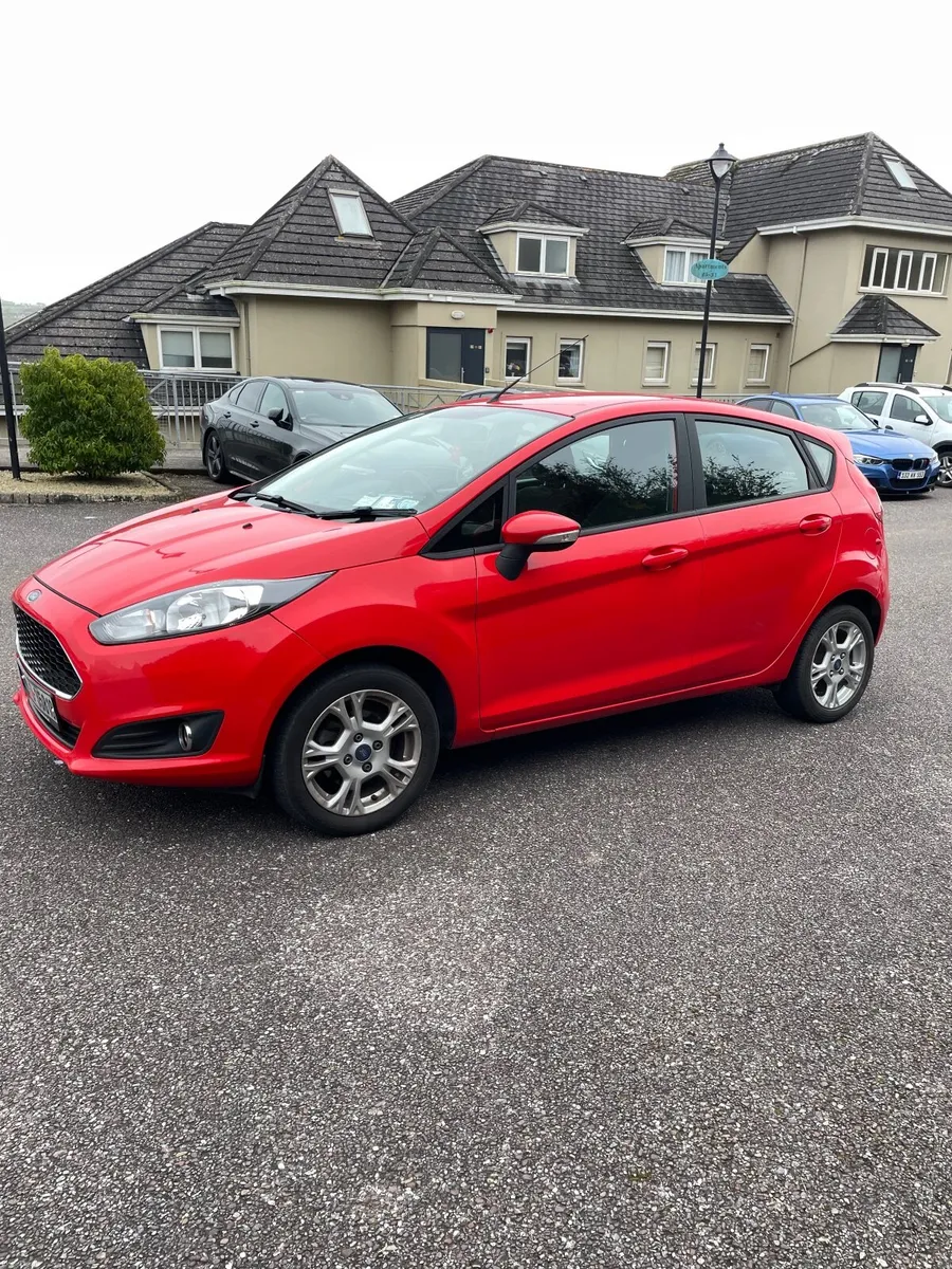 Ford Fiesta 2016 - Image 2