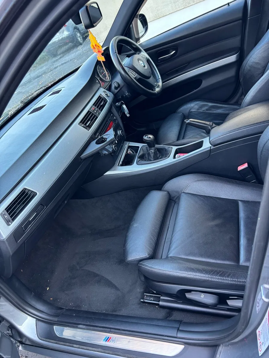 BMW 318D M-Sport - Image 3